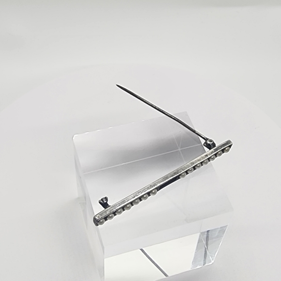 Sterling Sliver Seed Pearl Brooch Signed By C&H Co - Picture 15 of 15